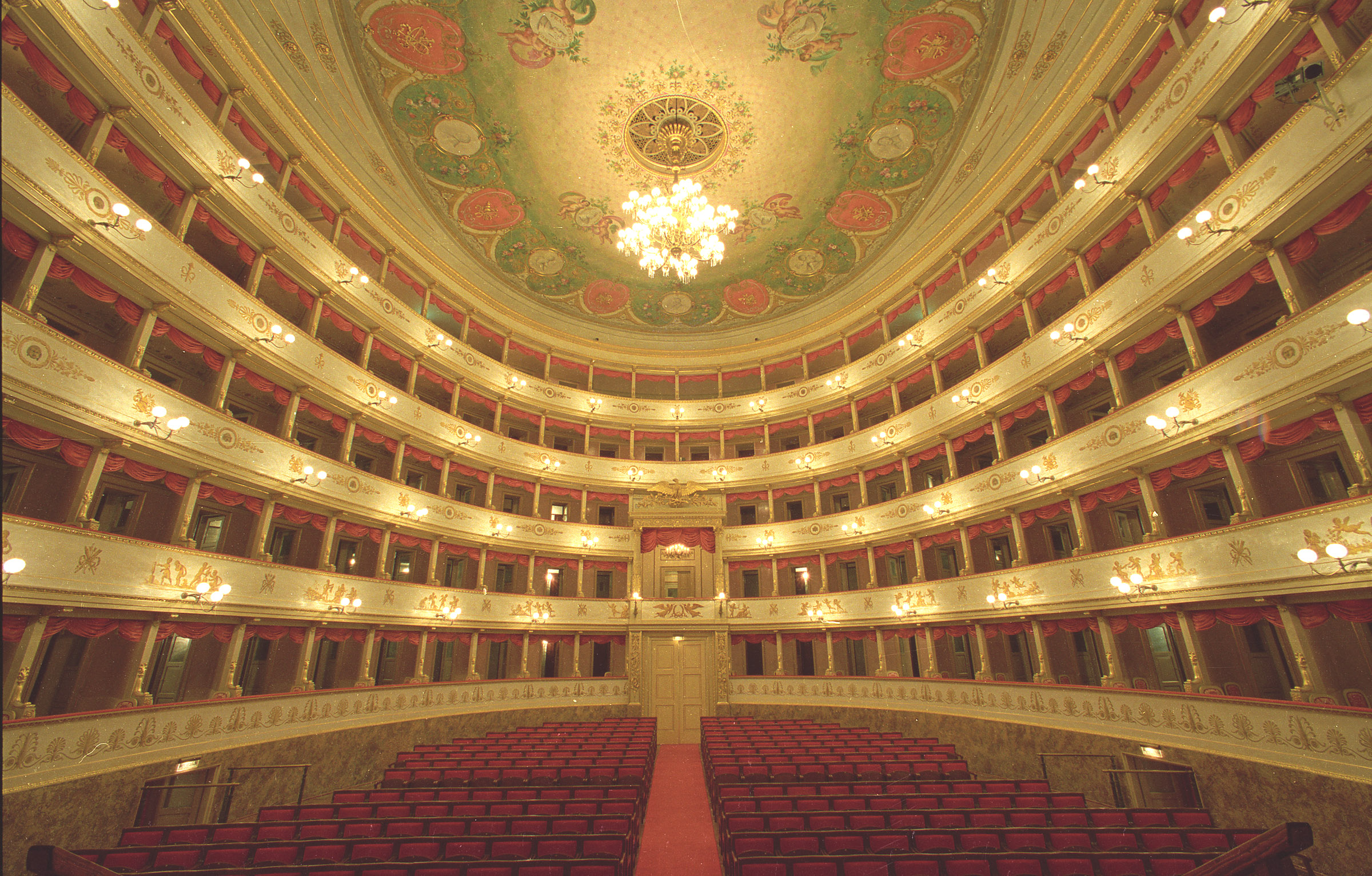 Teatro_comunale_(Modena)_2779_66.jpg